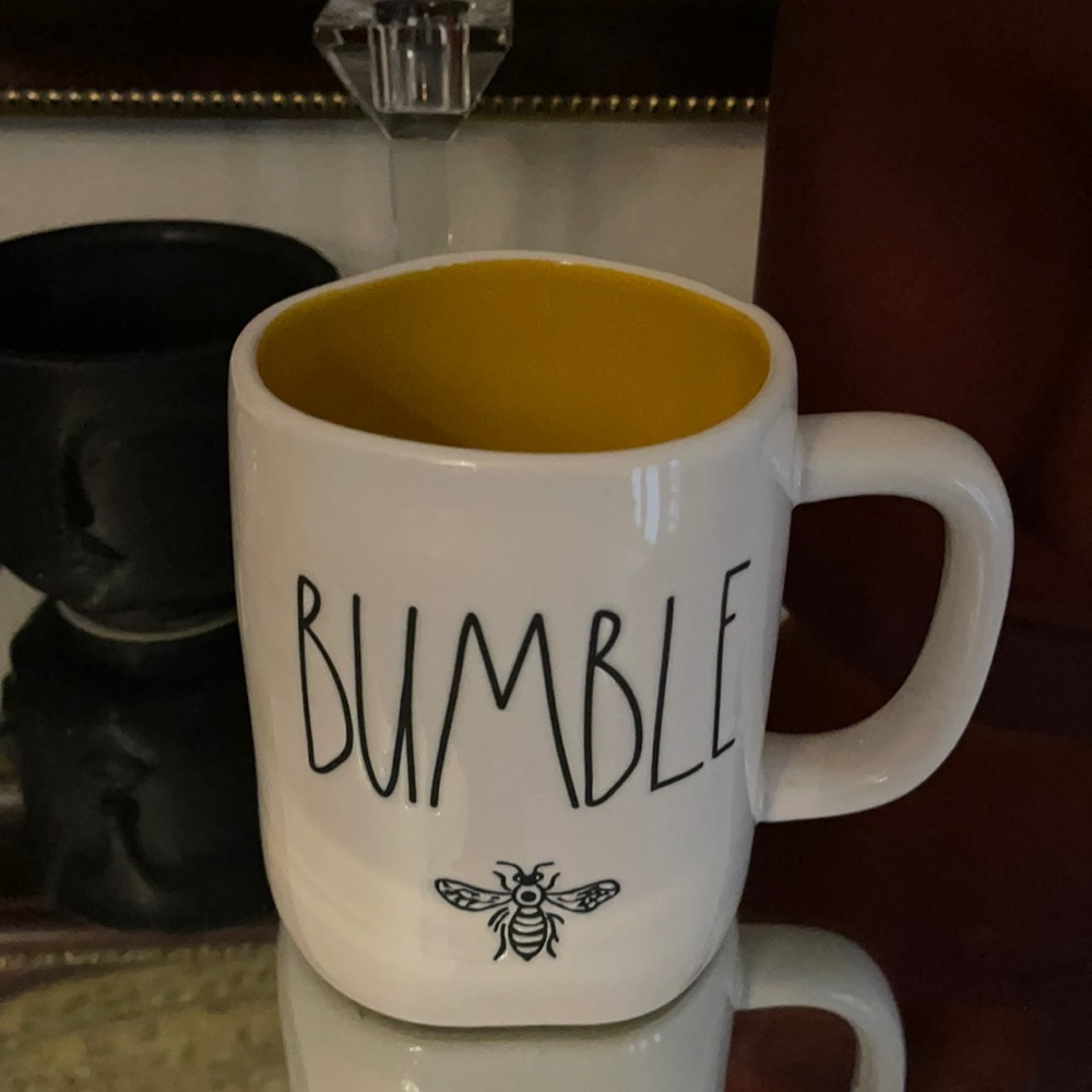Rae Dunn Bumble Mug